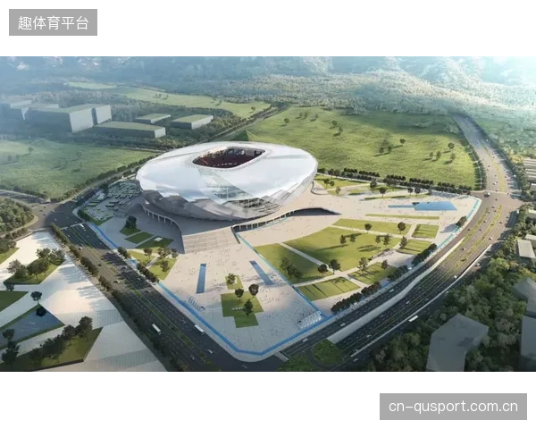 美国SoFi体育场的超长结构顶板，通过植入光纤光栅传感网络，将早期抗裂应变监测的精度推向了新高度